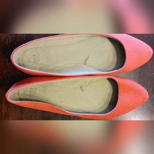 Size 11 Red/Orange Flats